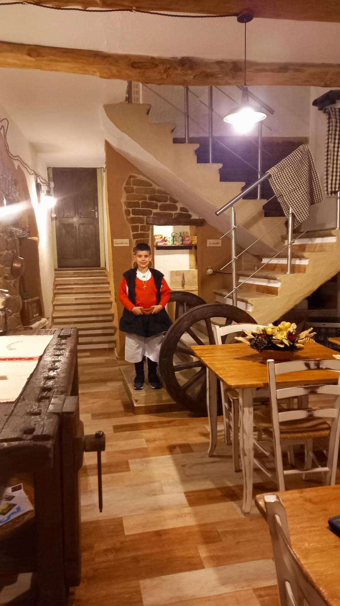 "B&B Santu Giuvanni" Fonni Exteriör bild